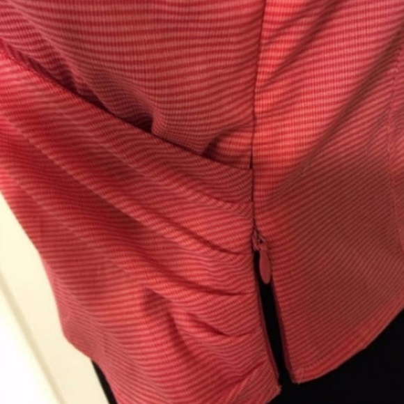DONATED Anne Klein red stretch side zip crop top - Picture 6 of 7